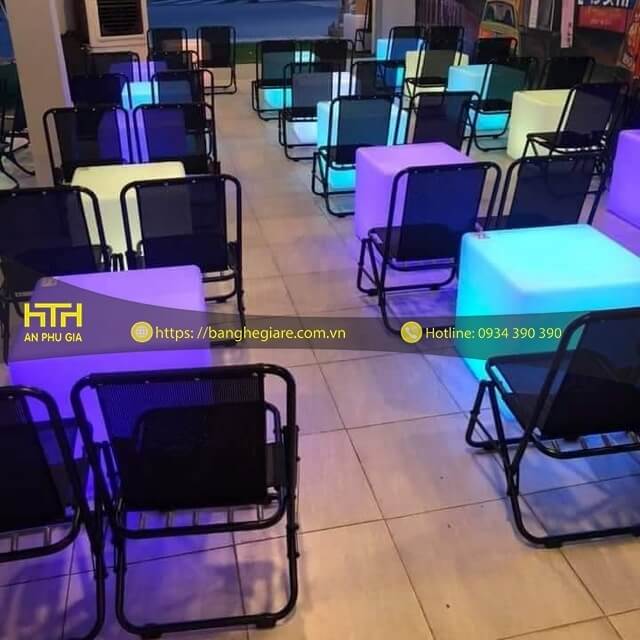 Bàn led phát sáng xu hướng mới