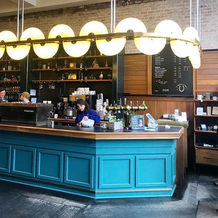 Phụ Kiện Decor Trang Trí Quán Cafe