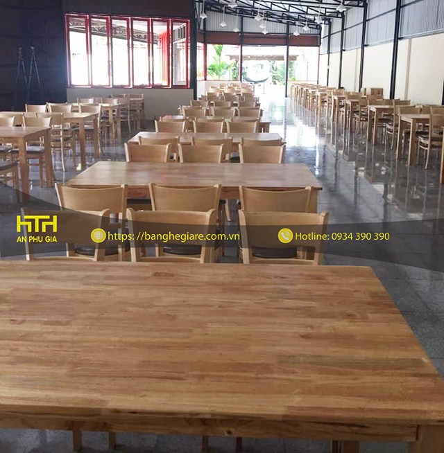 Bàn ghế nhà hàng thời thượng