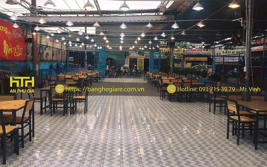 bàn ghế chân sắt mặt gỗ giá rẻ