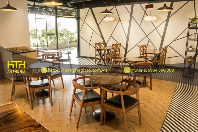 ghế gỗ cafe Kennedy sang trọng