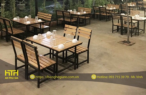 Lưu ý khi lựa chọn mẫu bàn ghế nhà hàng đẹp cho không gian ngoài trời