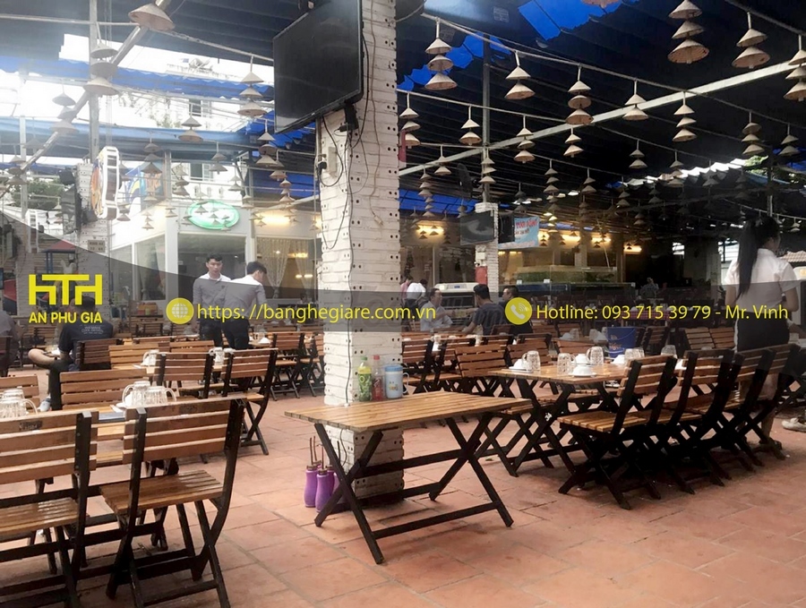 ghế xếp nhà hàng nhỏ gọn