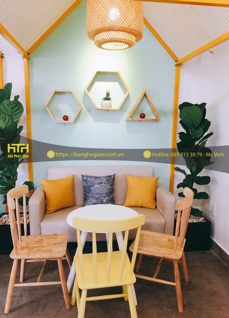 mẫu bàn gỗ trà sữa sang trọng