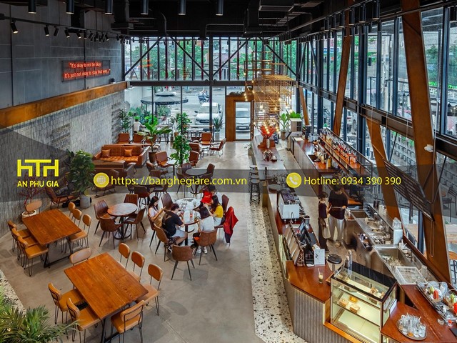Bàn ghế cafe sang trọng
