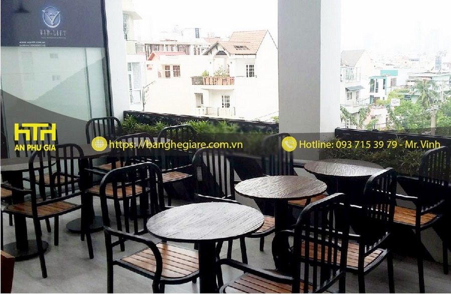 ghế sắt quán cafe đẹp