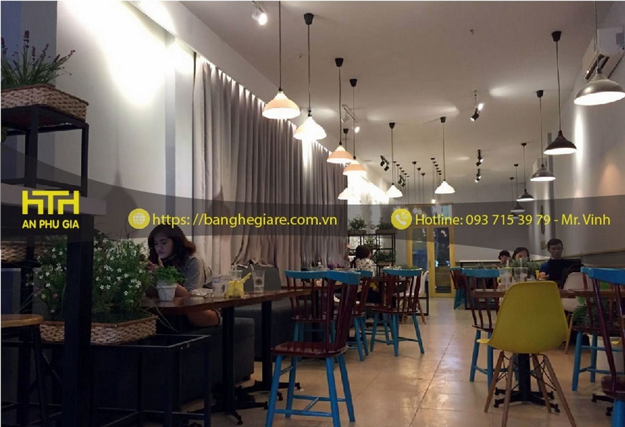 bàn ghế gỗ quán cafe CF004 độc đáo