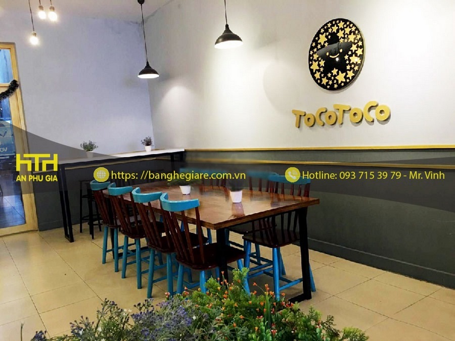 bàn ghế gỗ quán cafe CF004 thu hút
