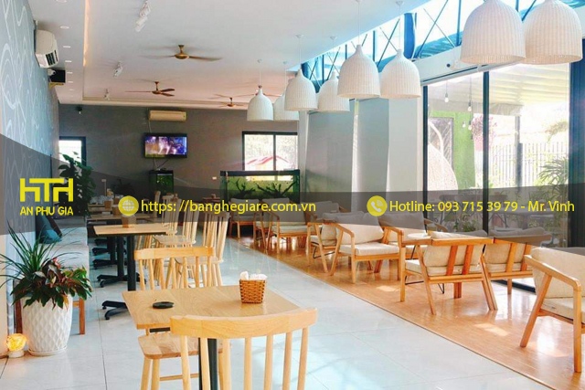 Ghế gỗ trà sữa màu sắc đẹp