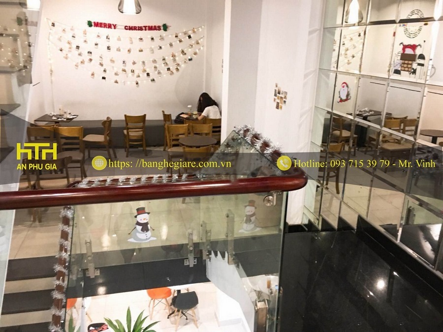 bàn ghế trà sữa giá rẻ hcm mới lạ