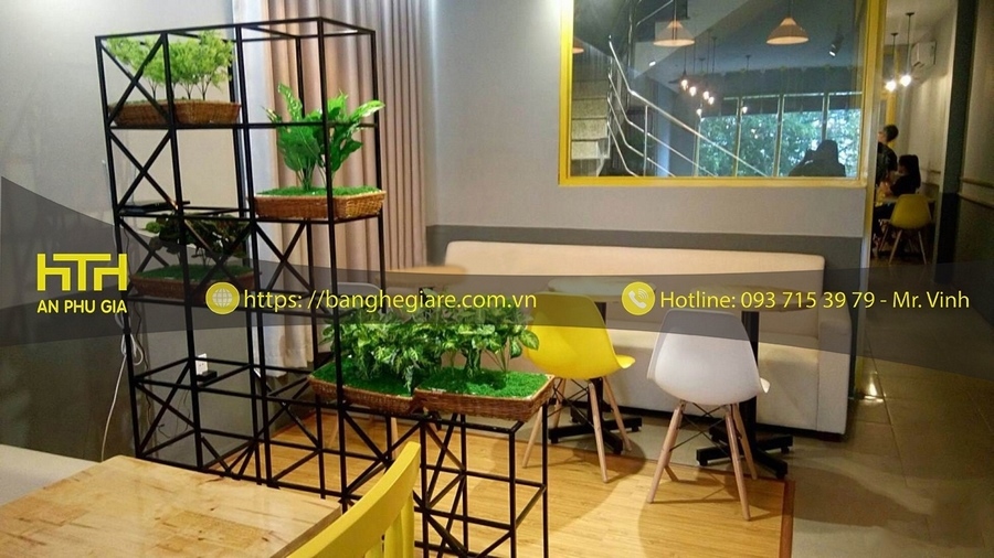 ghế gỗ Eames giá rẻ nhã nhặn