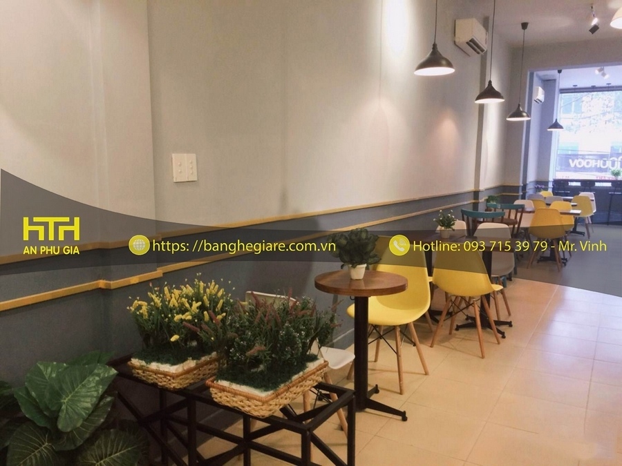 ghế gỗ Eames giá rẻ nhỏ gọn