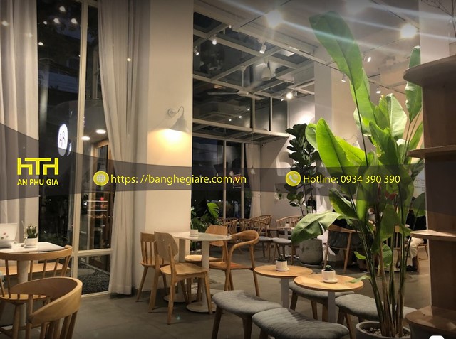 Ghế gỗ cafe CF007 thanh lịch
