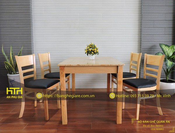 Bàn ghế gỗ NH002 có thiết kế đơn giản nhưng vẫn sang trọng
