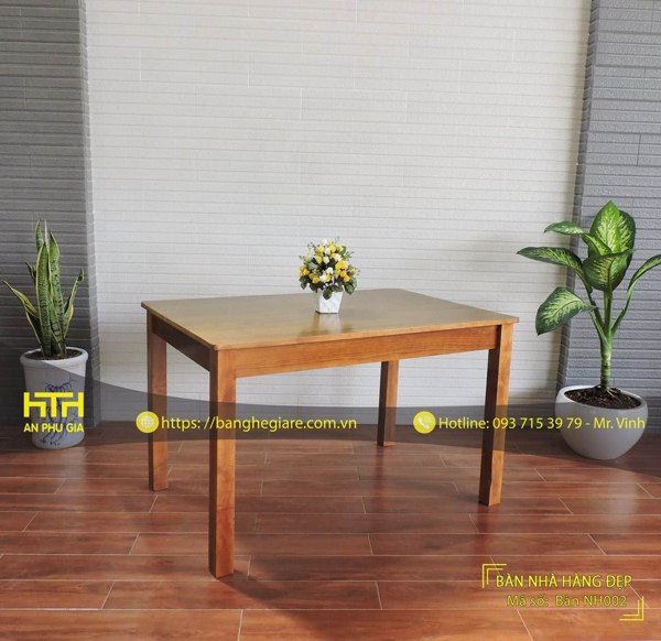 Bàn gỗ NH002 tuy có thiết kế đơn giản nhưng vẫn vô cùng lôi cuốn