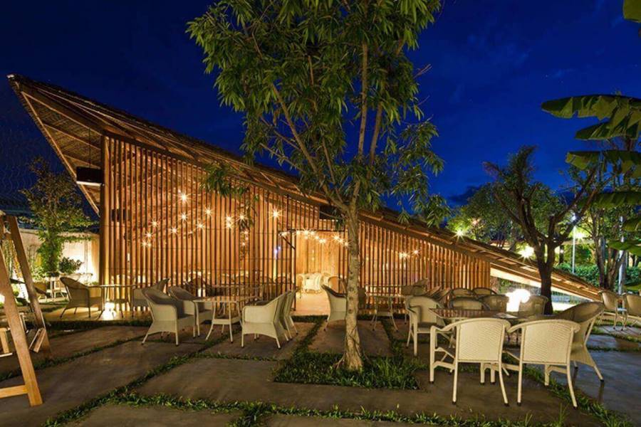 thiết kế quán cafe sân vườn đơn giản