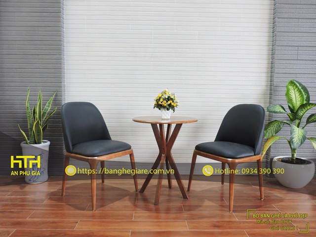 Giá tiền bộ bàn ghế Grace 1
