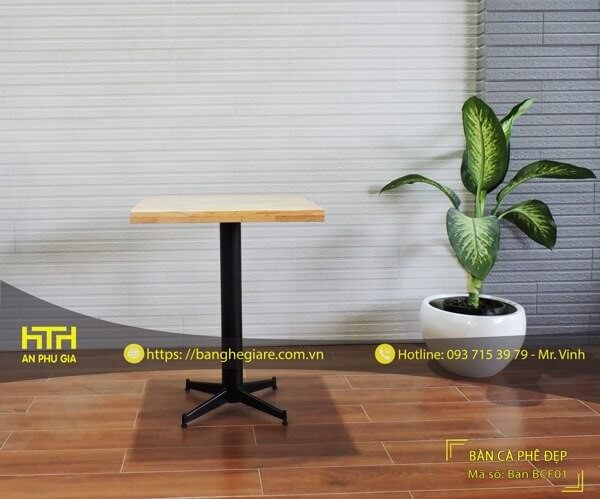 bàn gỗ chân sắt sân vườn
