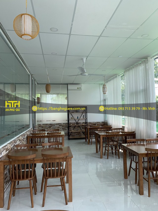 Bộ bàn ghế quán ăn QA CF004 rẻ đẹp