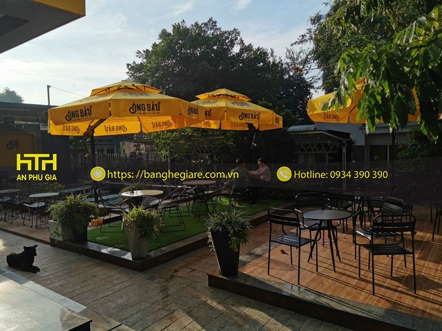 Bàn sắt cafe BCF03S hiện đại
