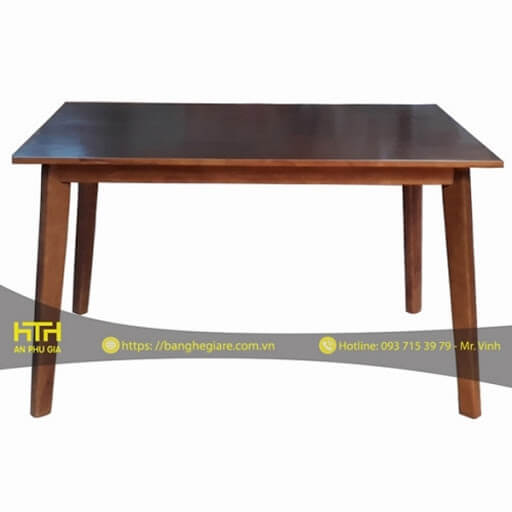 Bàn gỗ NH004 có kiểu dáng đơn giản, màu sắc hài hòa