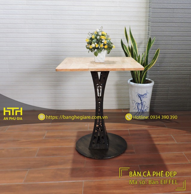 Bàn cafe Eiffel bền đẹp