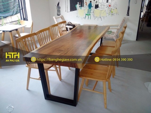 Bàn me tây dài sang trọng