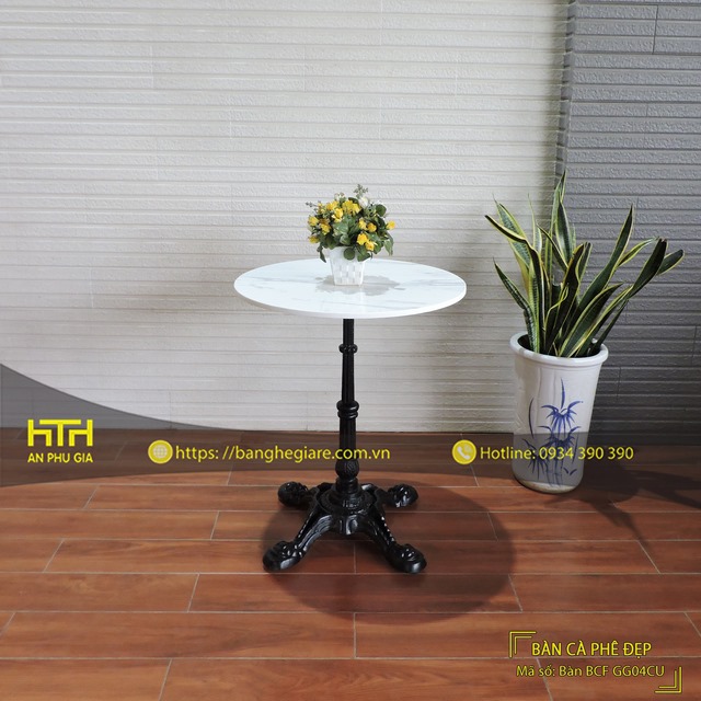 Bàn gang đúc cafe BCF GG4CU bền đẹp