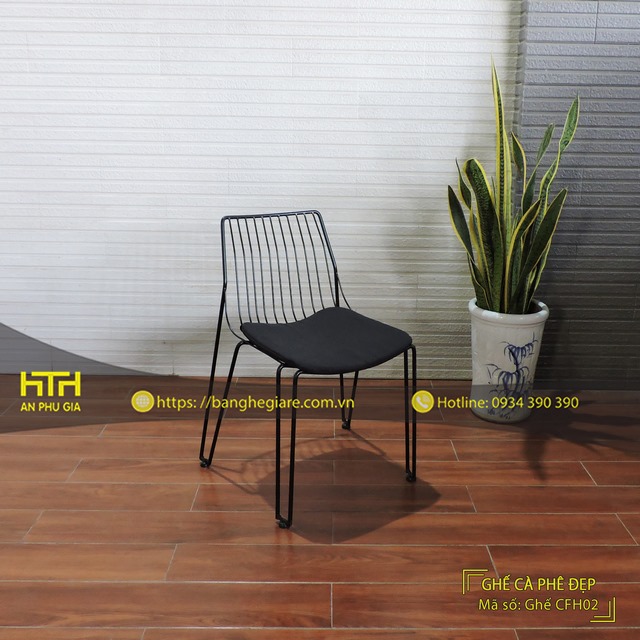 Ghế sắt cafe CFH02 lôi cuốn