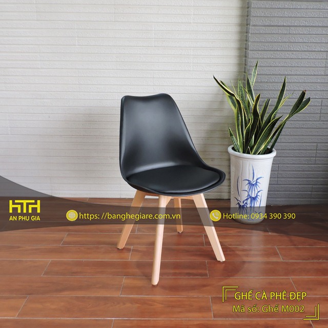 Bộ bàn ghế M002 độ bền cao, giá rẻ