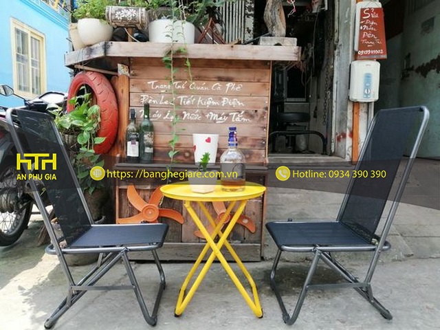 Thiết kế nhỏ gọn, đơn giản của mẫu bàn sắt trà chanh BCF TC01X