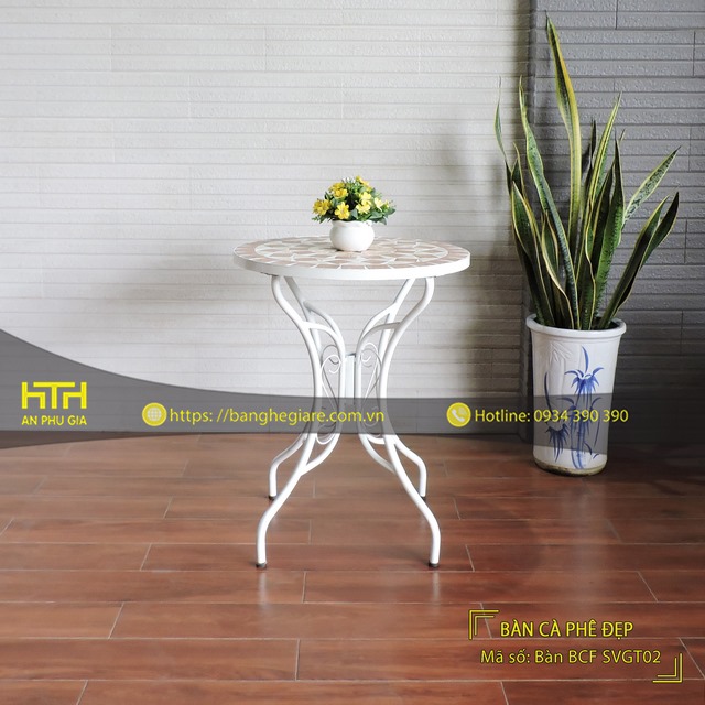 Bàn ghế sắt cafe sân vườn SVGT02 xu hướng mới